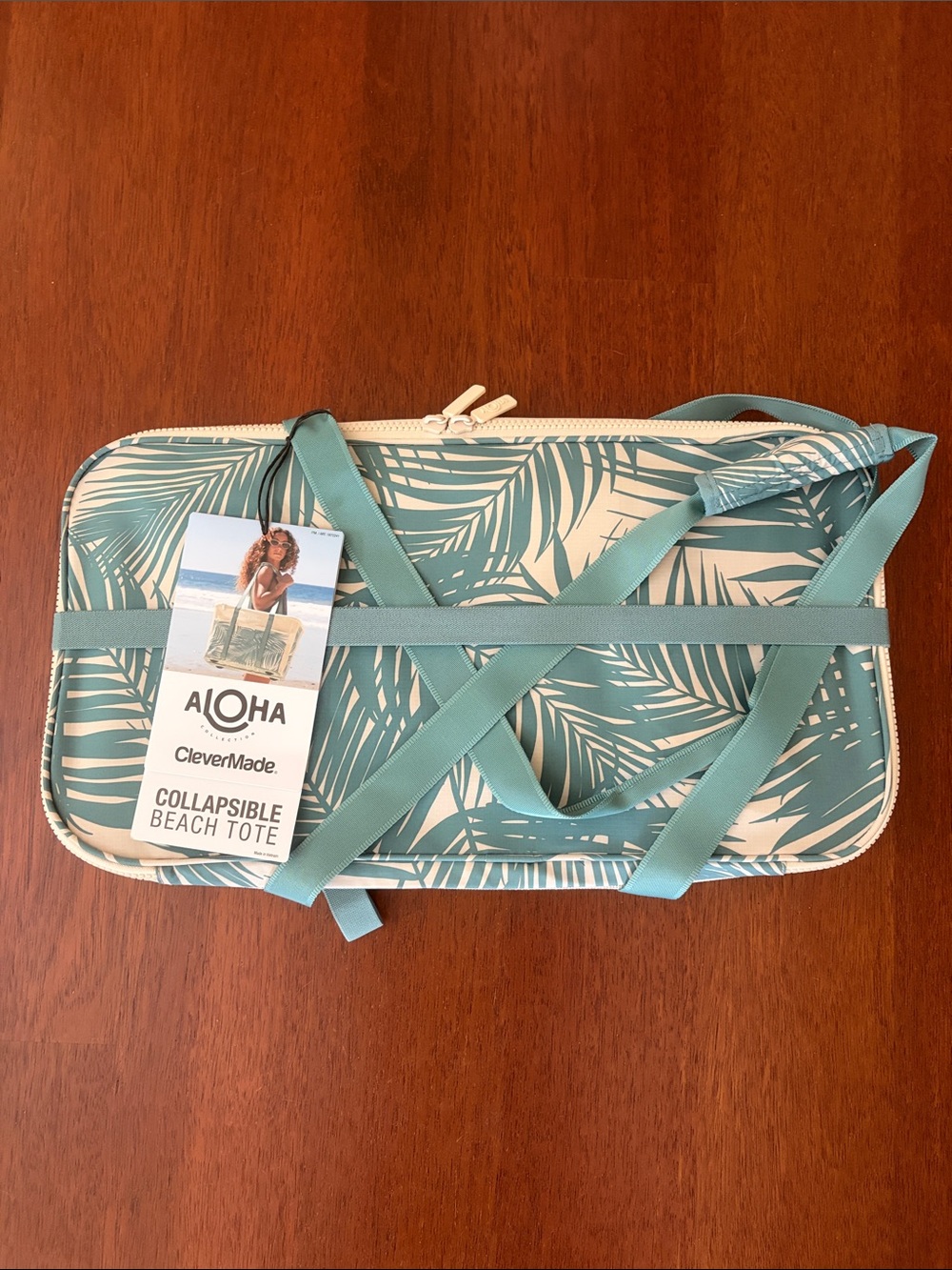 NWT ALOHA Collection Teal Palm Print Collapsible Beach Tote